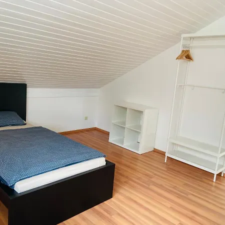 Teuto No. 1 Apartment